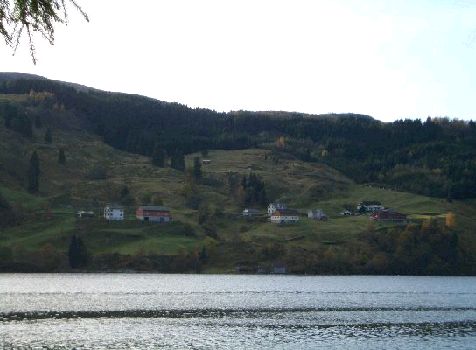 Nistadlia sett fr Vedaneset i Kleppsberget p Nordsida av Fjorden.